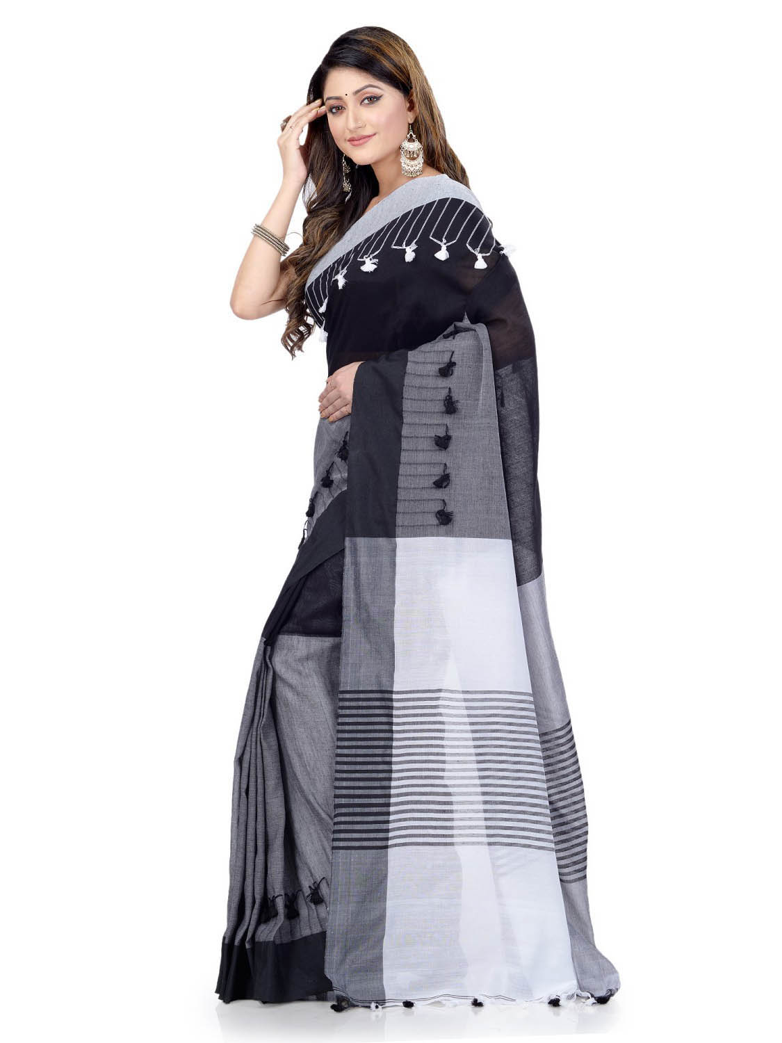 Buy Niharika Collections Women Pure Cotton Non-Printed Suparna Buti  Designing Bengali Tant Saree (Black) at Amazon.in